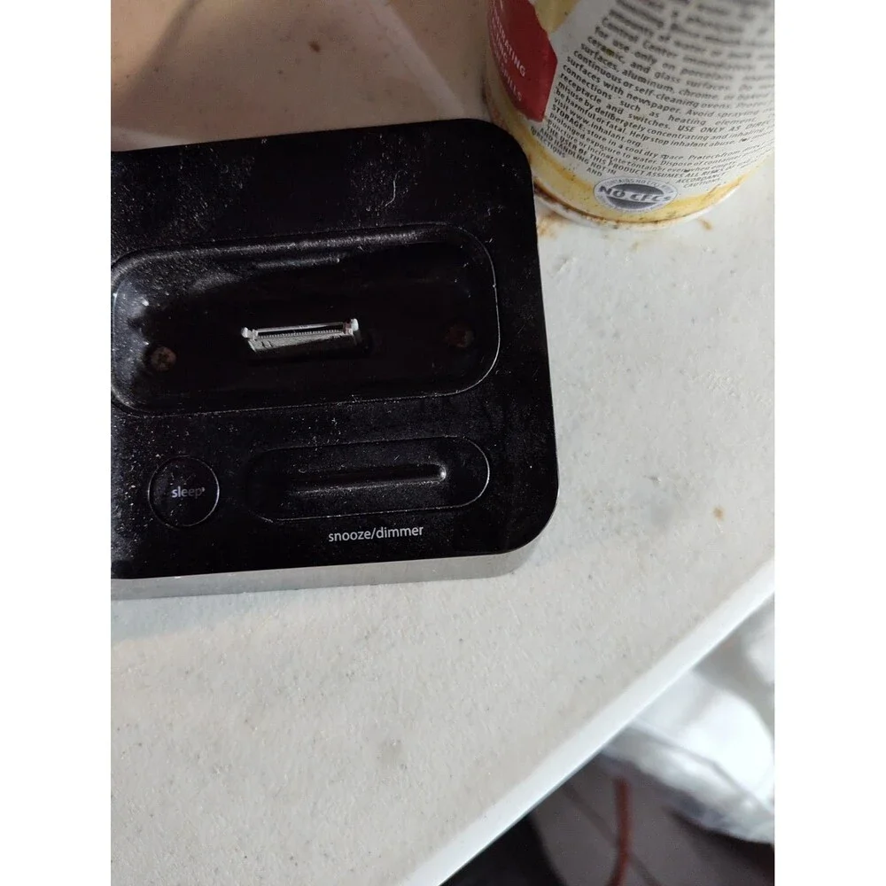 iHome clock charger